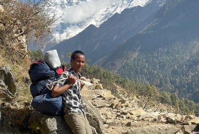 Hire Guide and Porter for Manaslu Trek