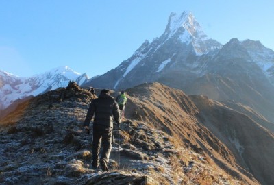 trekking in nepal on budget