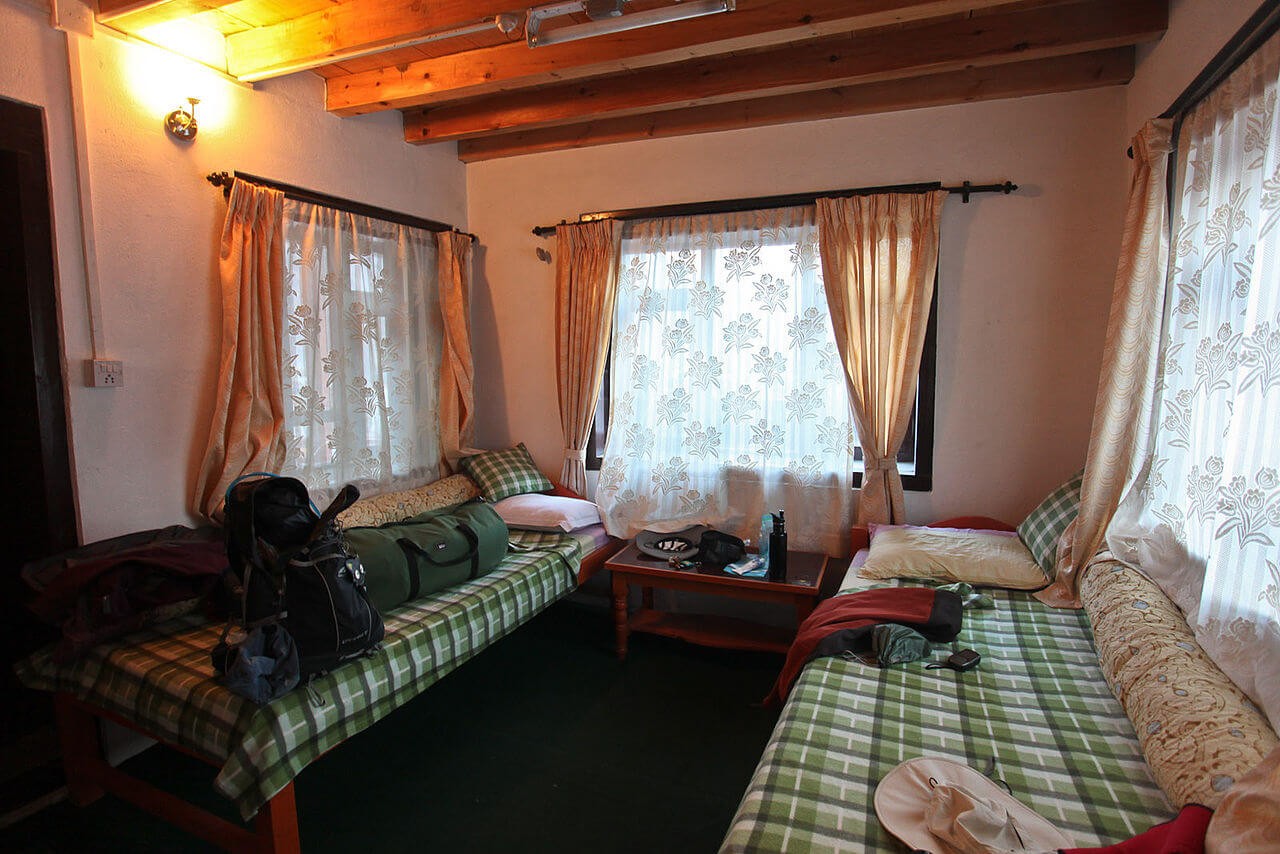 teahouse room nepal