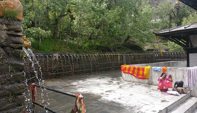 muktinath 108 dhara taps