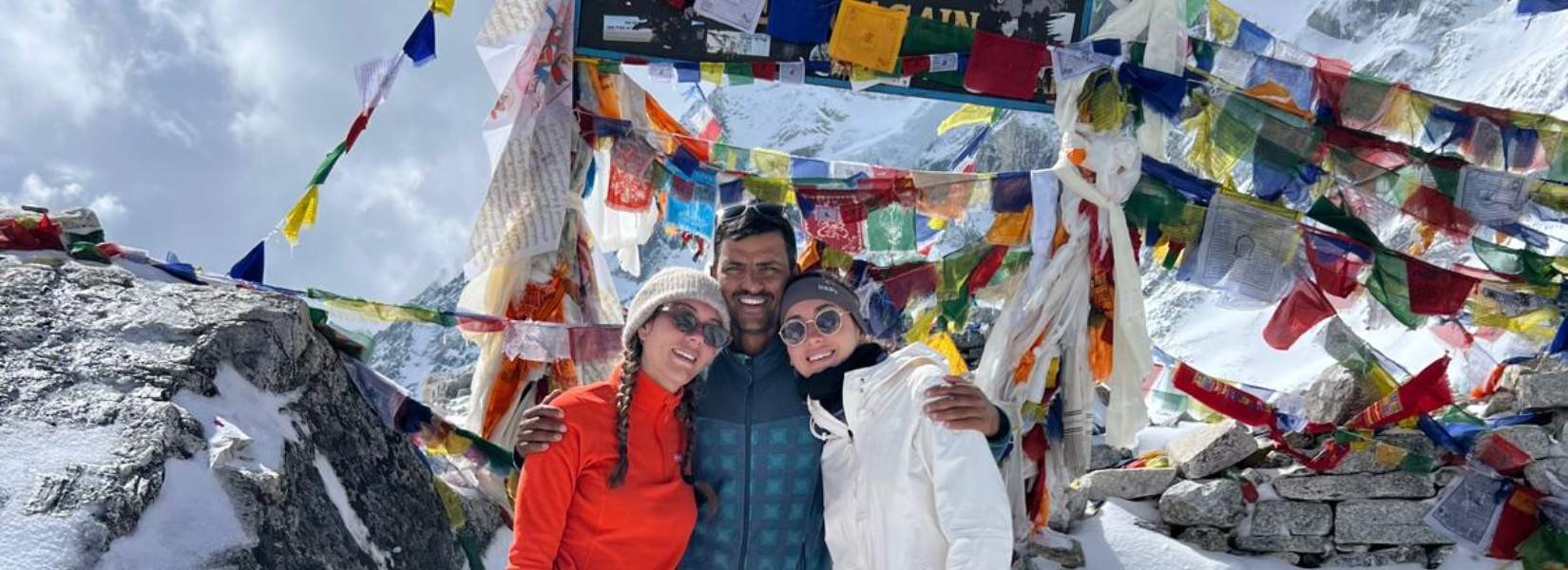 Hiring Guides and Porters for Manaslu Circuit Trek
