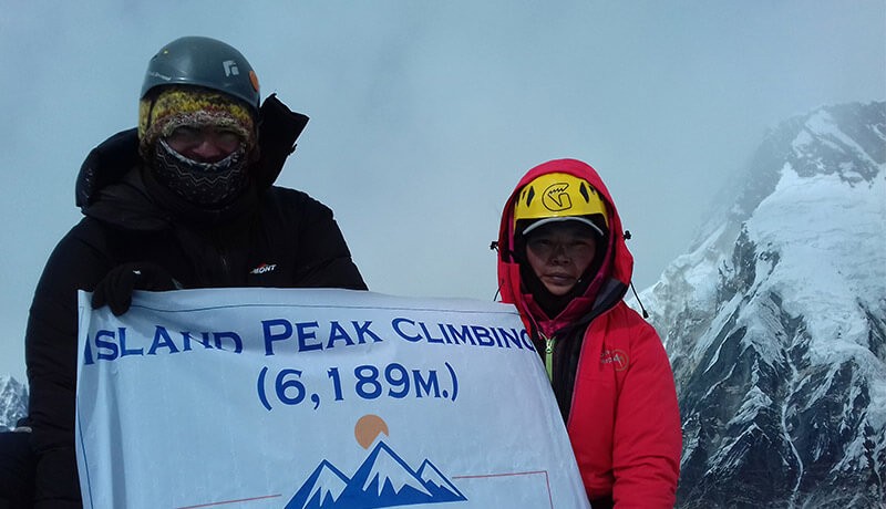 island peak climbing with ebc