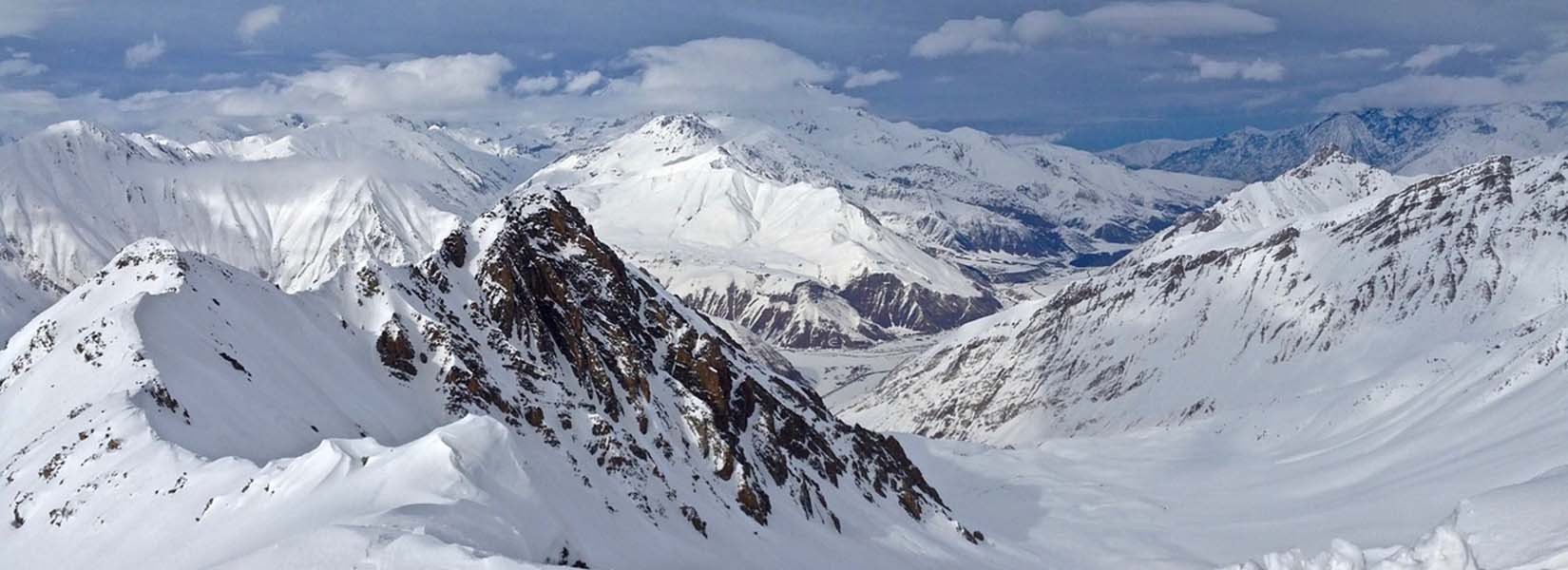 peak climbing in nepal