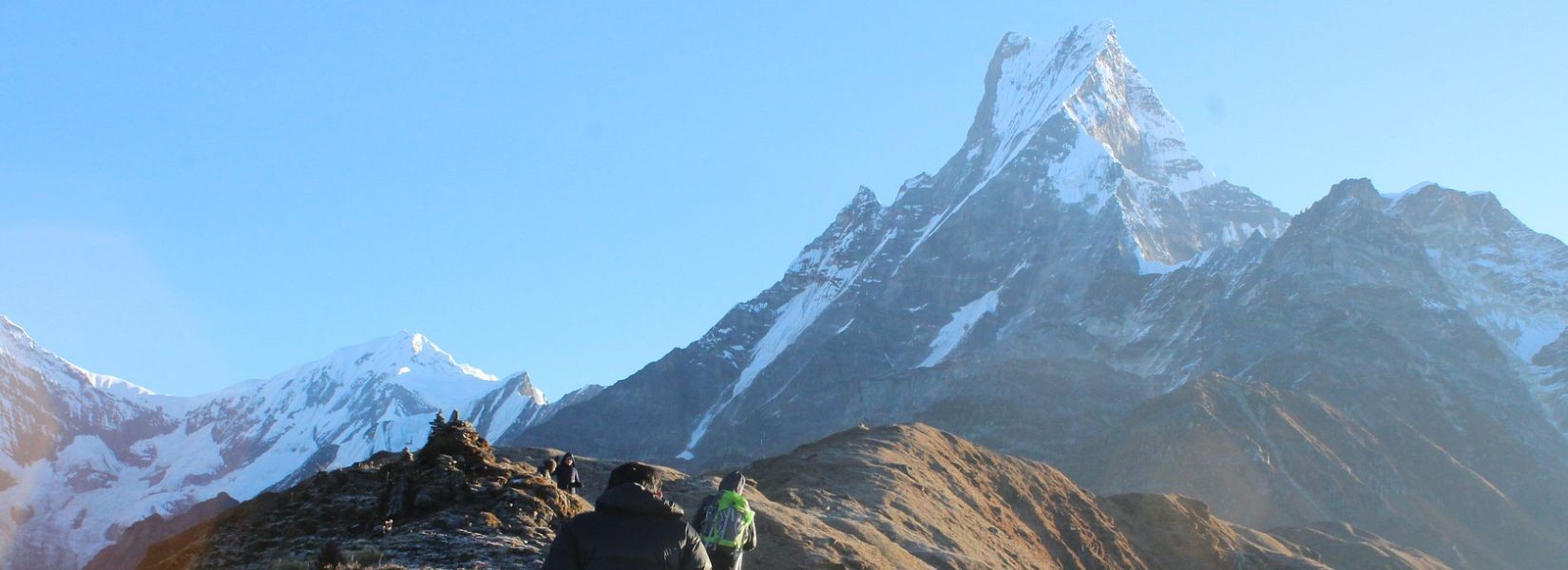 trekking in nepal on budget