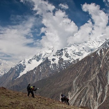 tsum valley trek